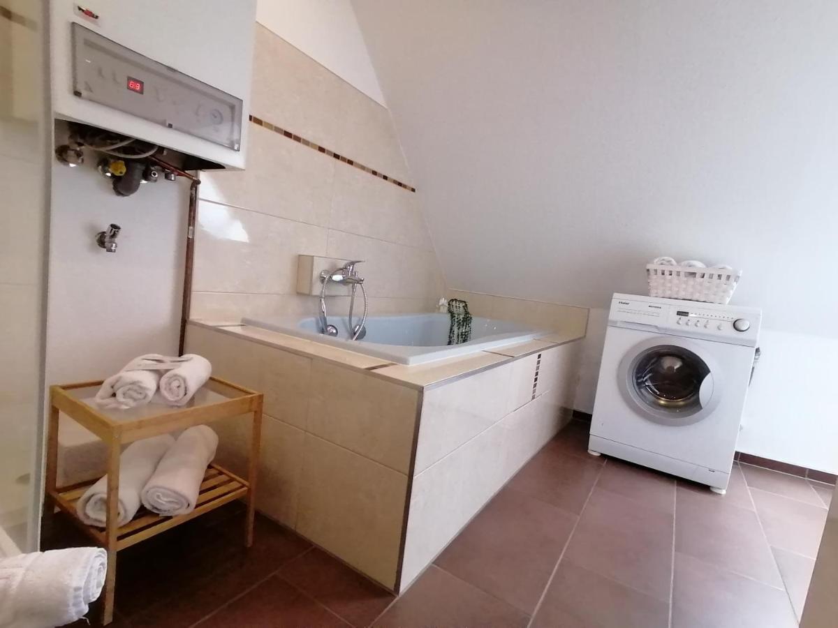Ferienwohnung Resit 2 Steinhude Ngoại thất bức ảnh